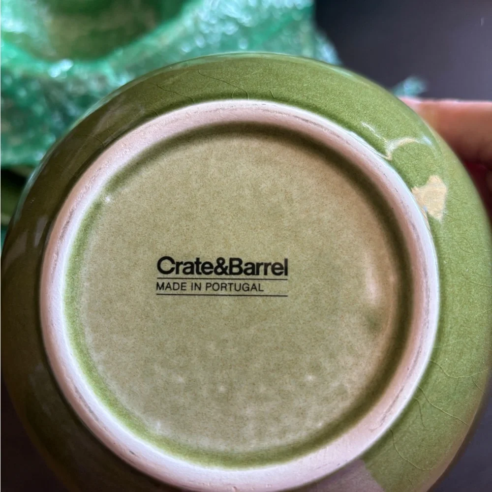 Set of 5 Crate&Barrel Green Wavy Edge Plates Made In Portugal